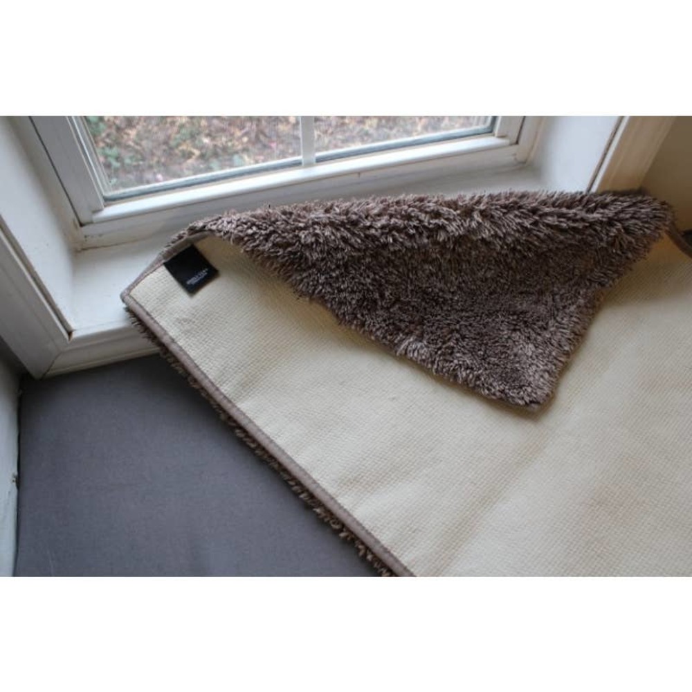 Simply Vera Wang brown bathroom mat
